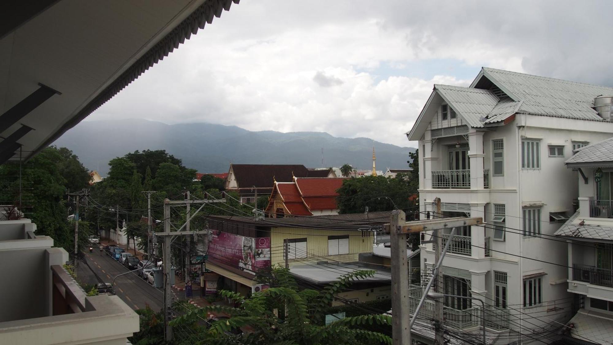 Kaldi House Hotel เชียงใหม่ ภายนอก รูปภาพ